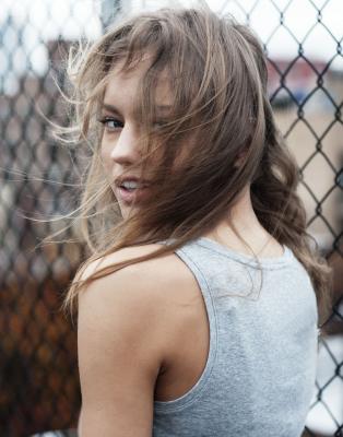 Прикрепленное изображение: girl2.jpg